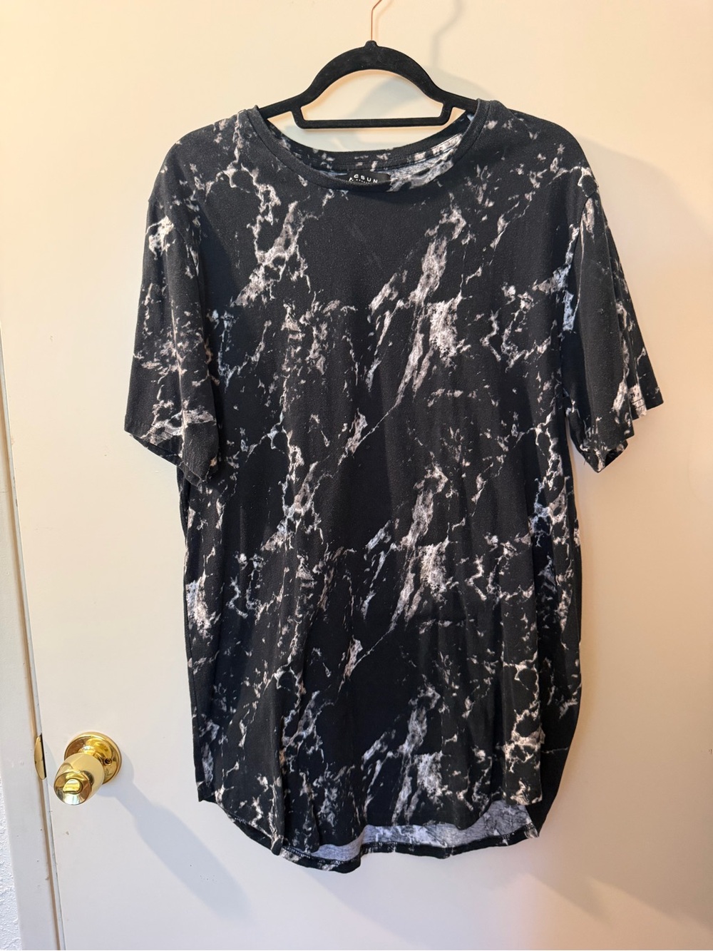 PacSun Black and White Marble-Print Short Sleeve Tee